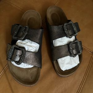 Marc jacobs sandals 🎉SOLD🎉